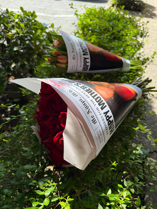 25 Count Red Rose - Custom Newspaper